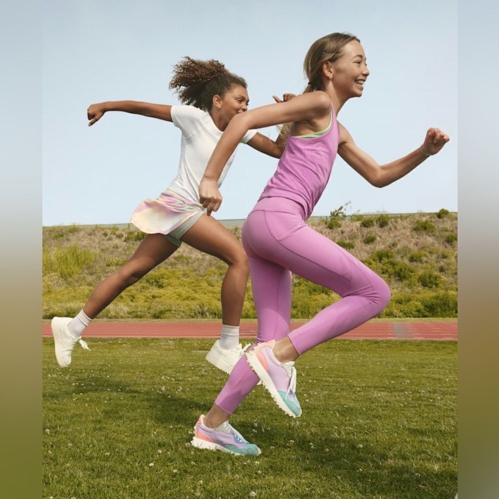NWT Athleta Girl Transcend Crossover 7/8 Pink Tight size 16.